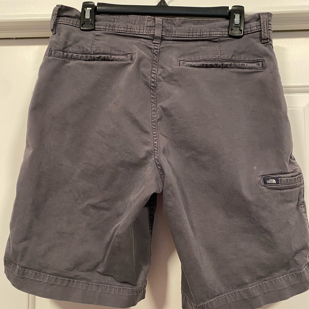 North Face Shorts - Picture 2 of 4